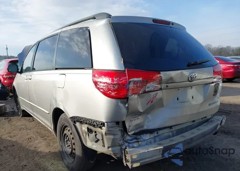 2004 Toyota Sienna Le from USA, damaged, VIN 5TDZA23C74S045803
